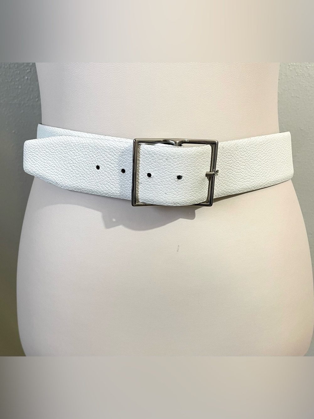 Vintage Reversible Cowhide Leather Belt Navy White Sz 32 Silver Tone Buckle 70’s